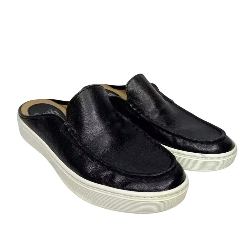 Sofft Somers women's 8.5 Flat moc black slip on leather sneakers Support Cushion